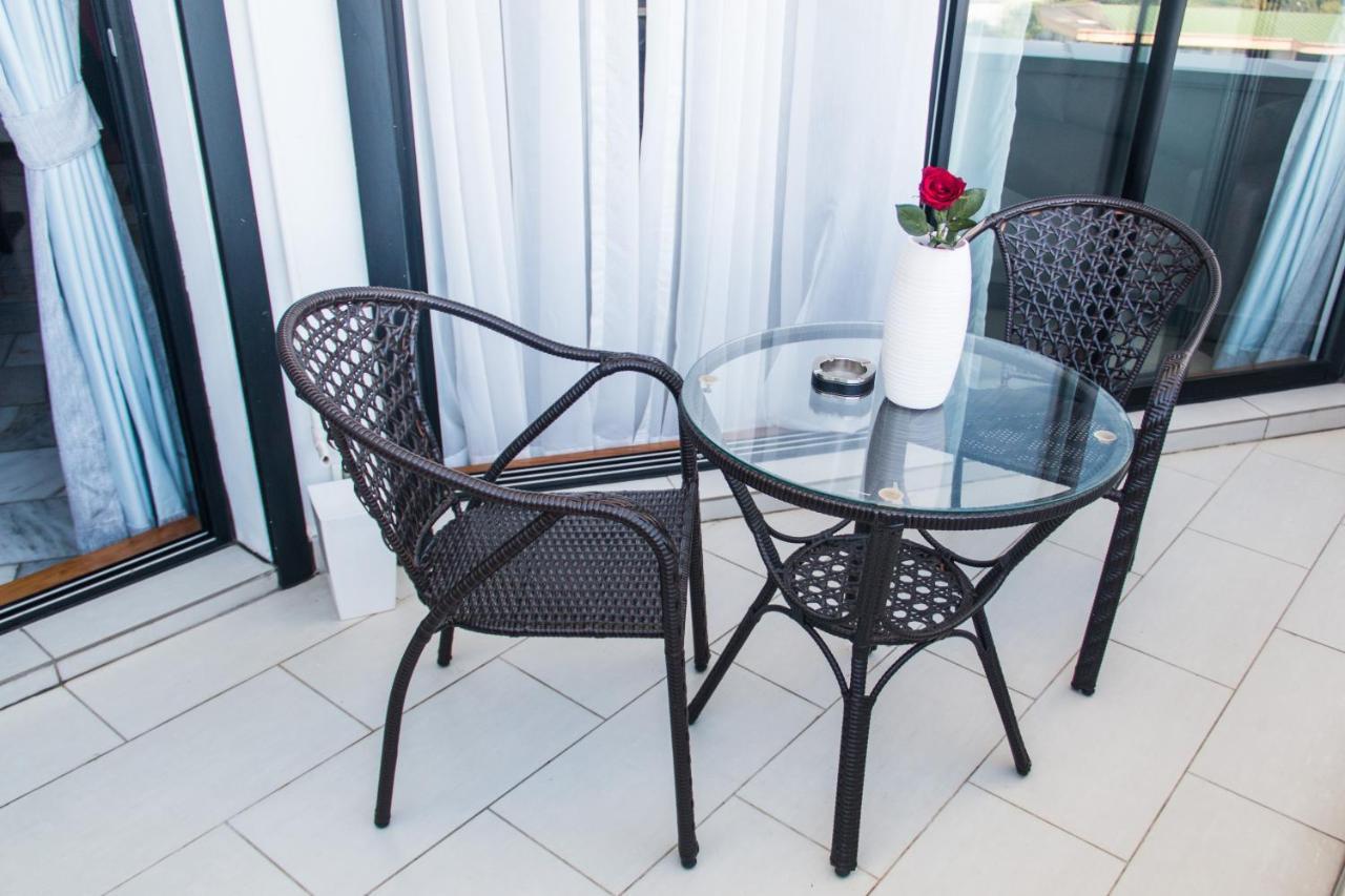 The Streamliner Hotel Apartment Toamasina Exterior foto